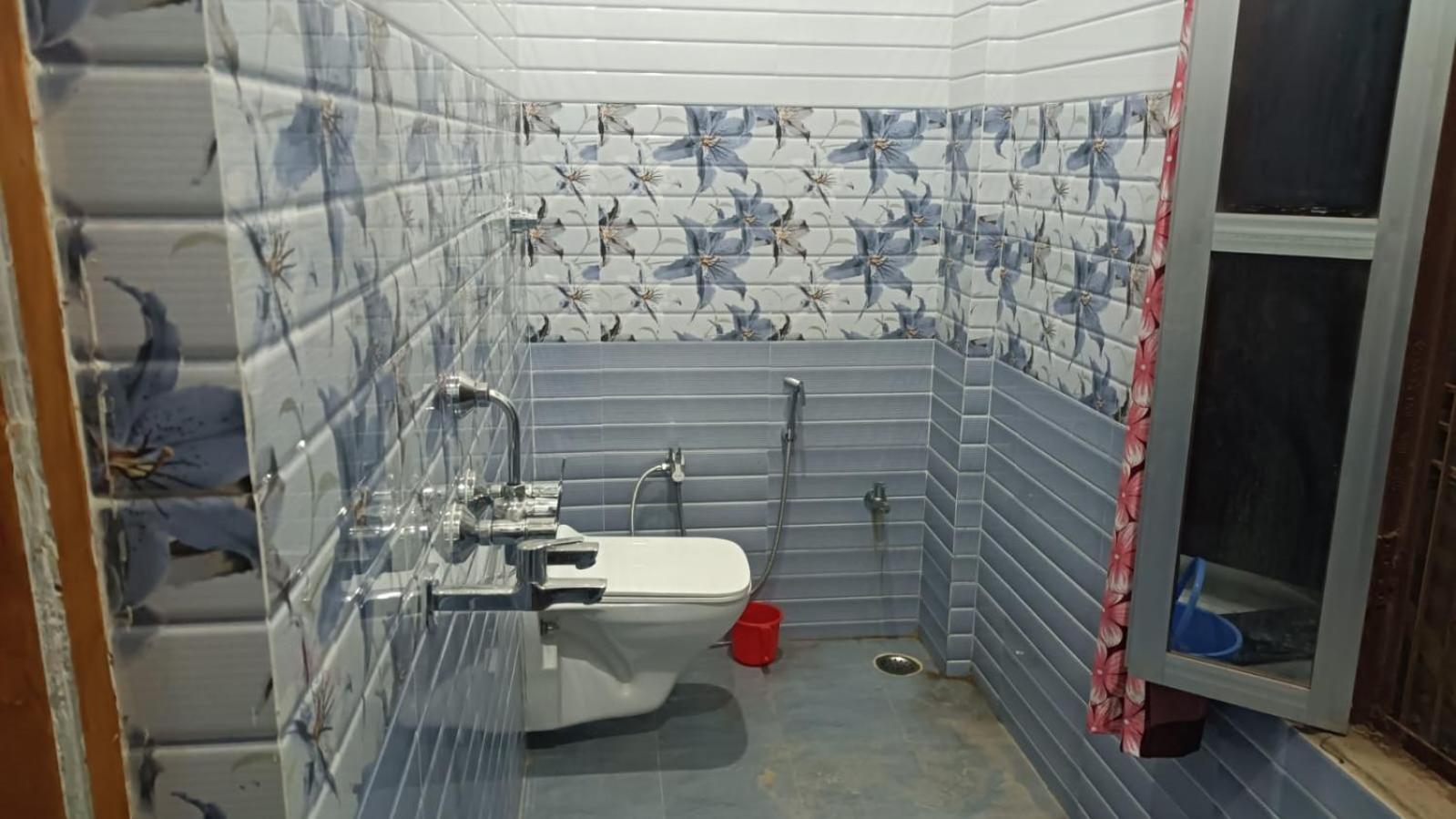 Shree Ayodhya Dham Guest House 300 Meter From Sri Ram Temple Free Pick Up , Drop , Breakfast & Wifi 外观 照片